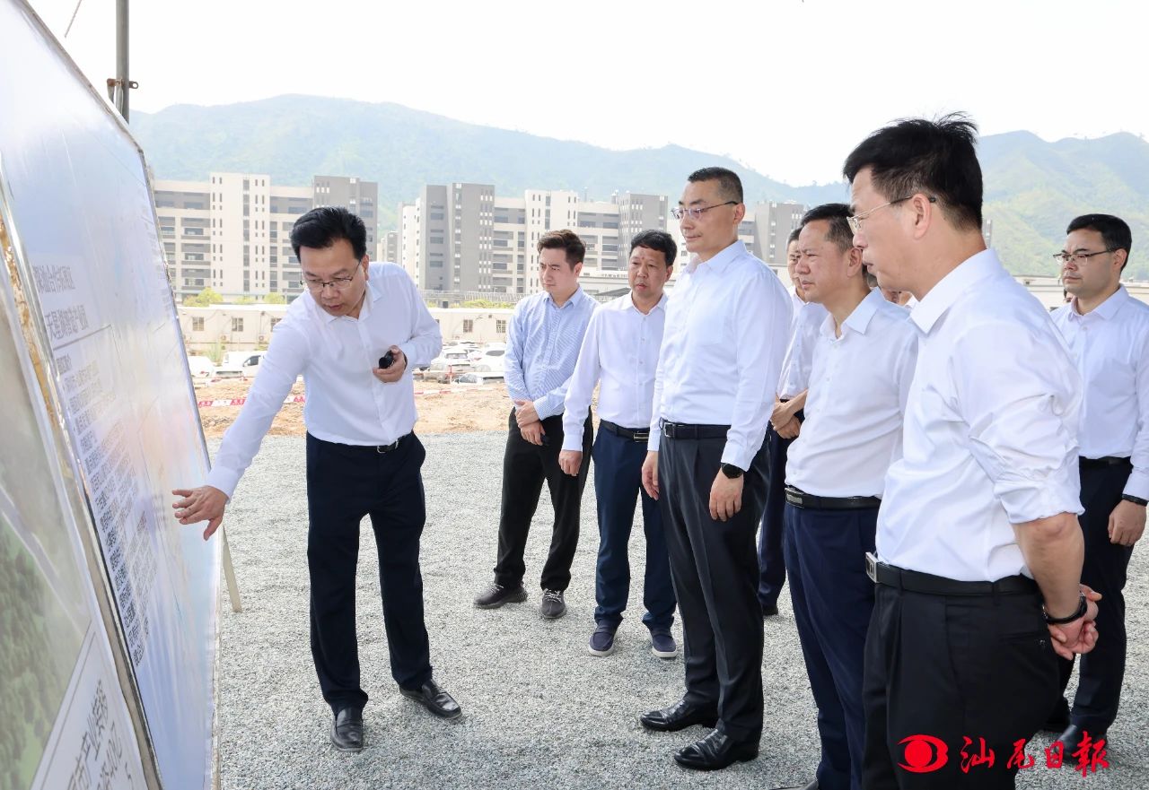 全市县城规划设计及镇村风貌提升工作会议暨市“百千万工程”指挥部第十一次会议在海丰县召开 以高标准规划设计引领高水平建设 推动“百千万工程”取得 ...